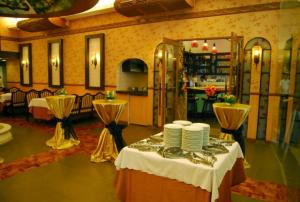 buffet on launching