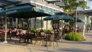italiannis-outdoor.JPG