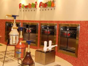 ice cream refilling